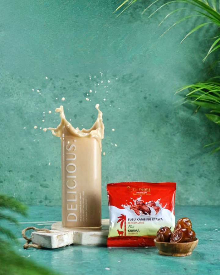 Goat Milk with Pure Dates04 Goat Milk with Pure Dates04